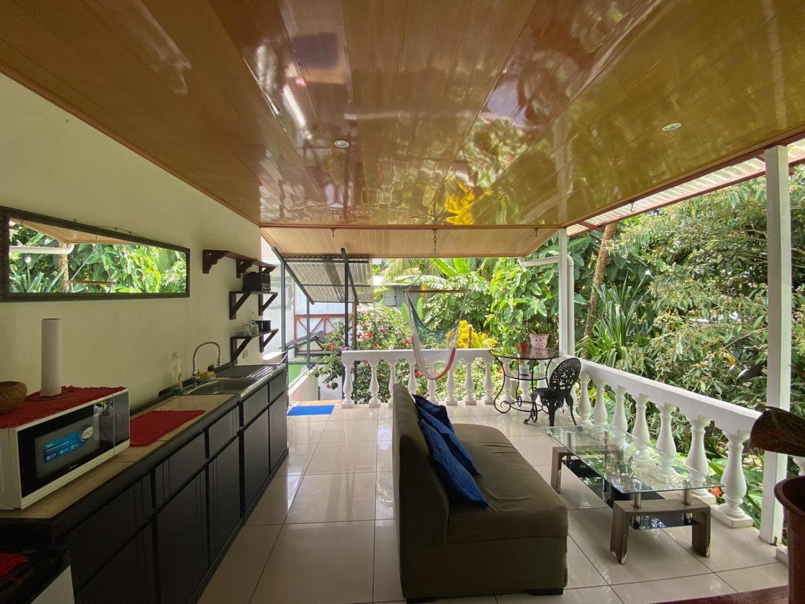 Frias Home Tortuguero Eksteriør billede