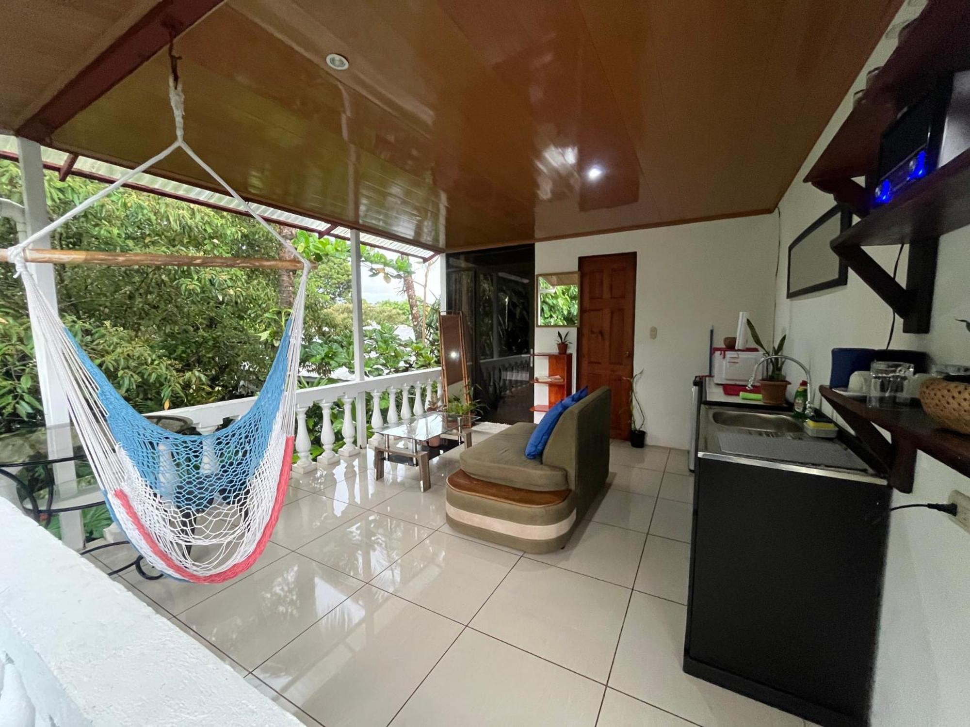 Frias Home Tortuguero Eksteriør billede
